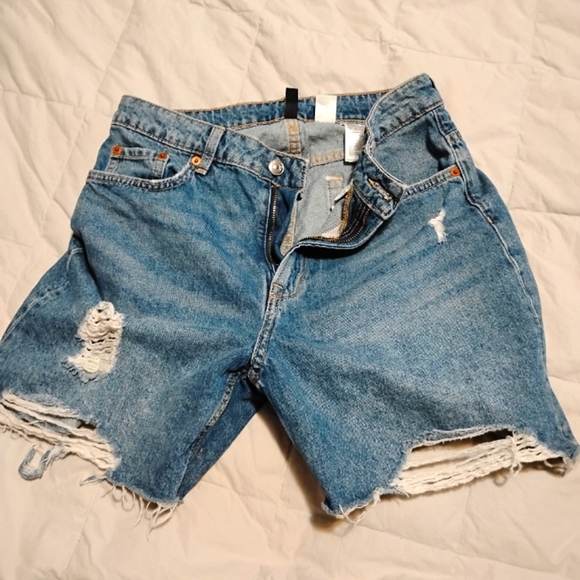 Divided | Womans Blue Jean Distressed Shorts - Picture 9 of 9